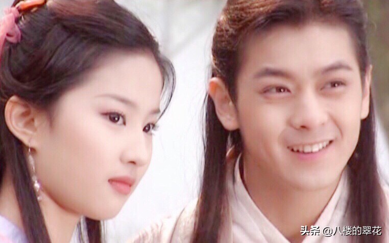 段誉可留学，乾隆能炒股，混编中国史与世界史的清奇画风