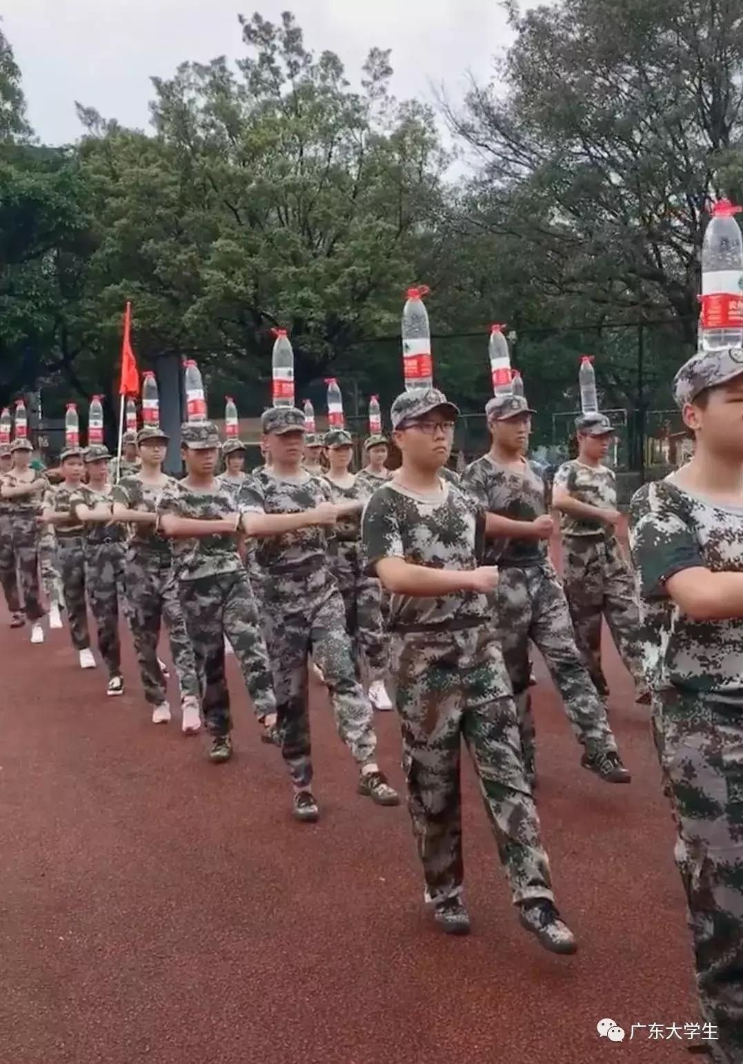 真人版穿越火线军训,有真人cs军训的大学