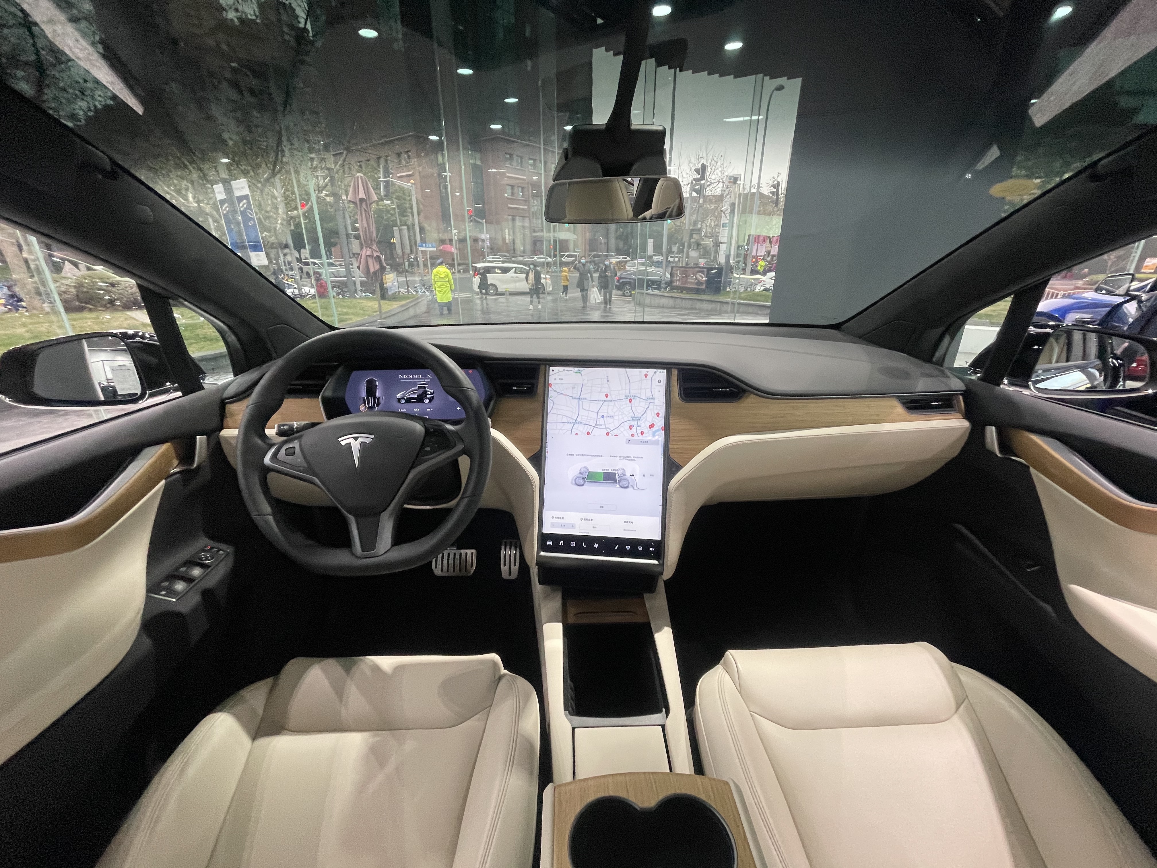 特斯拉鸥翼门三排七座,全新掀背造型特斯拉