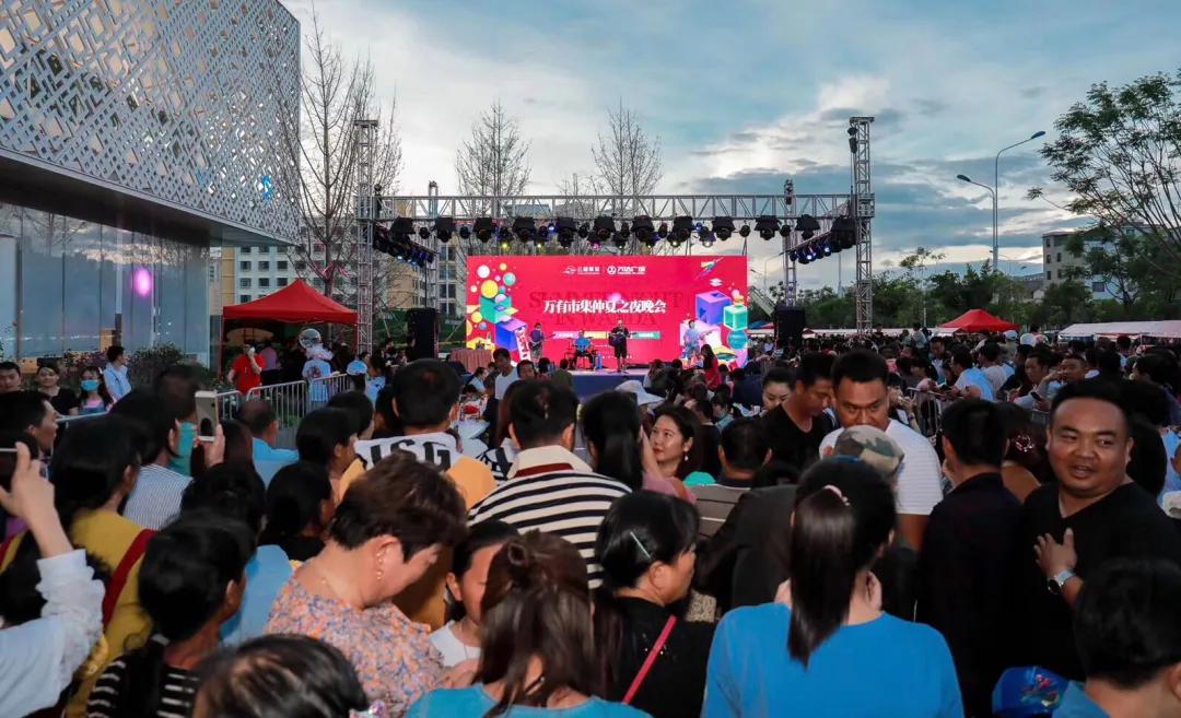 大理夜市水果小吃一条街,大理兴盛附近夜市哪里最热闹
