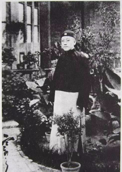 袁世凯之子袁克文照片,袁世凯长子袁克定简历