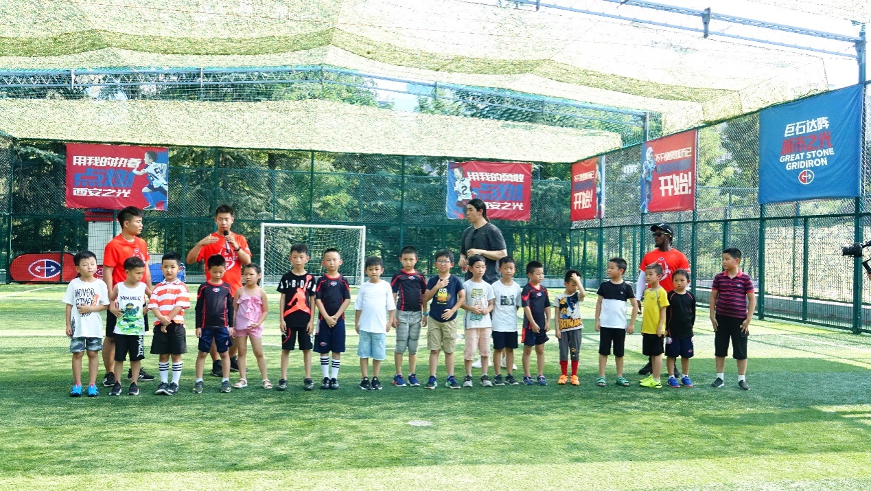 nfl球队出场仪式超燃,nfl橄榄球出场隐形战机助威