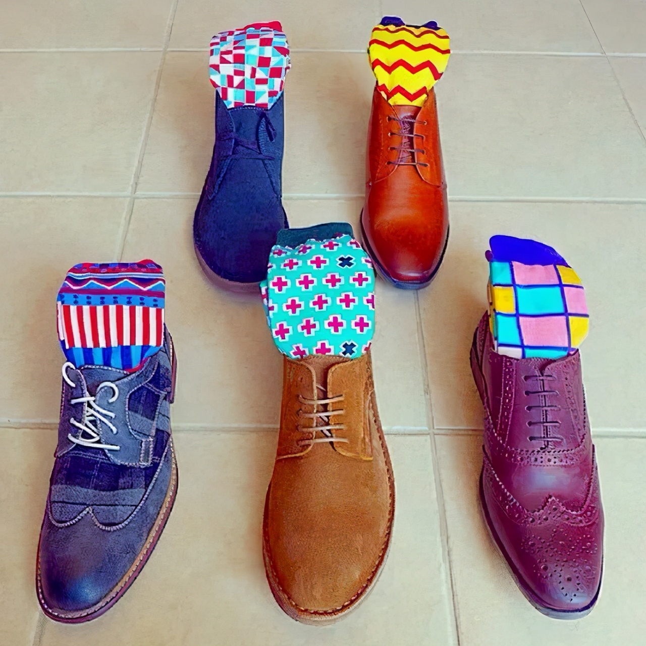 男人骚不骚，看袜子就知道