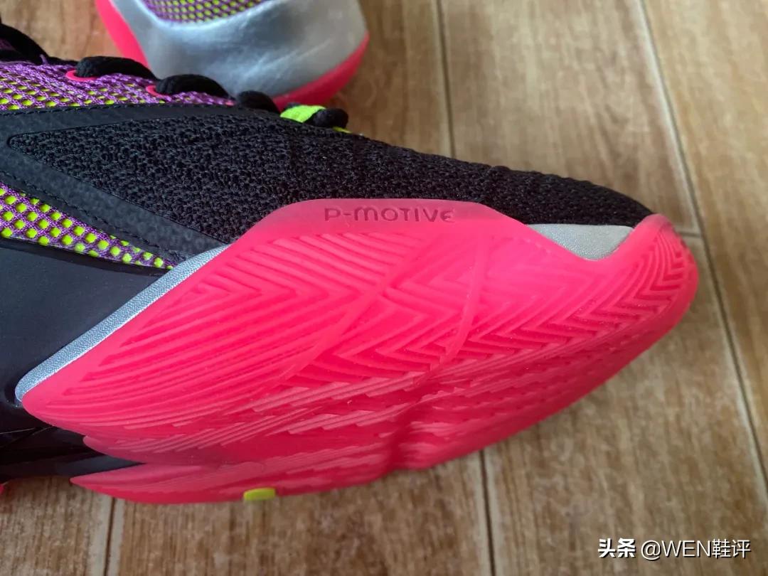 谁还管得住匹克逆天的步伐啊！前后不同中底配置的实战鞋了解一下
