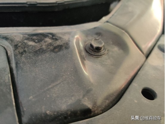 起亚k52016款2.0lhybridgls,起亚k52021款380gtline旗舰版