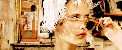 怎么样看自己脸型适合哪种墨镜,如何根据脸型选择适合自己的墨镜