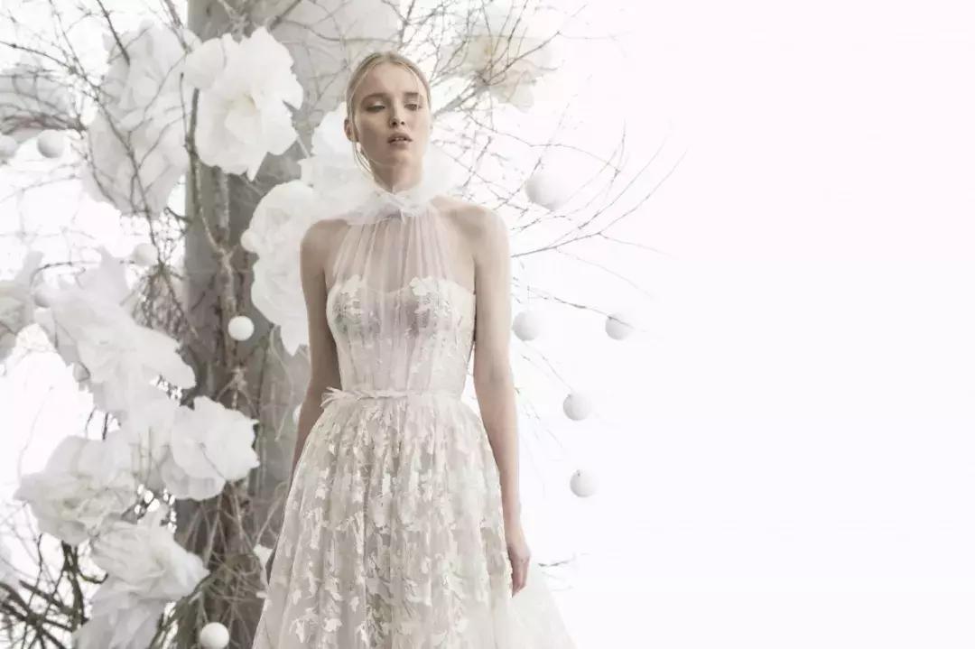 租礼服，店员应该做的事情……