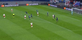 乌帕梅卡诺：未来“世一卫”可解豪门之忧