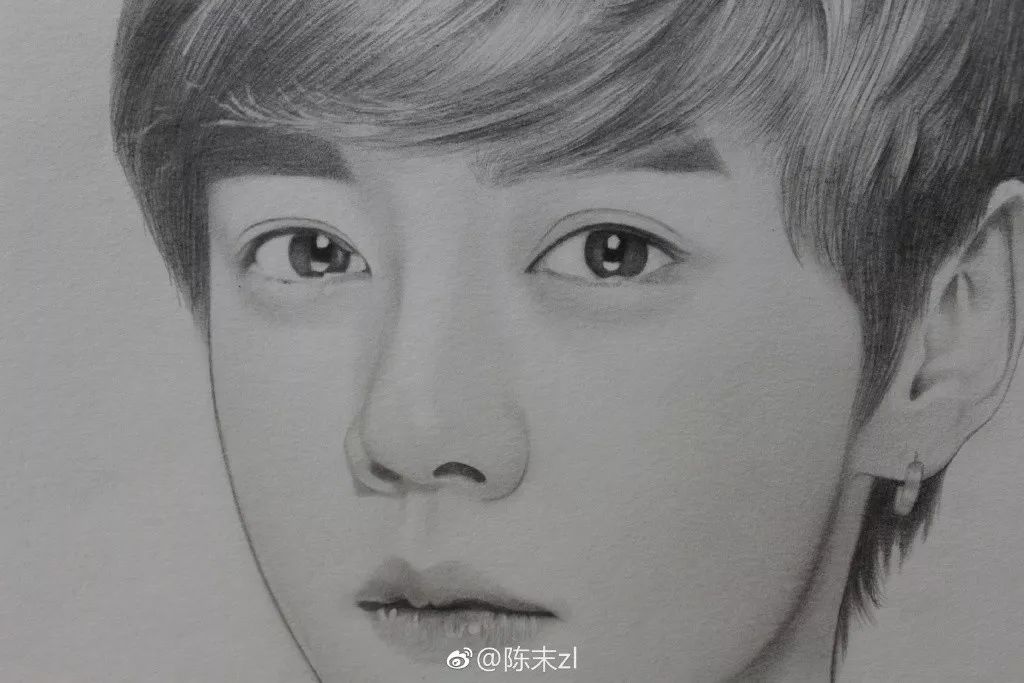 大学没毕业，95后妹纸用一支铅笔就撩到了范冰冰！这...