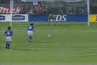 地球人大战外星人谁赢,足坛震撼人心的史诗级大战