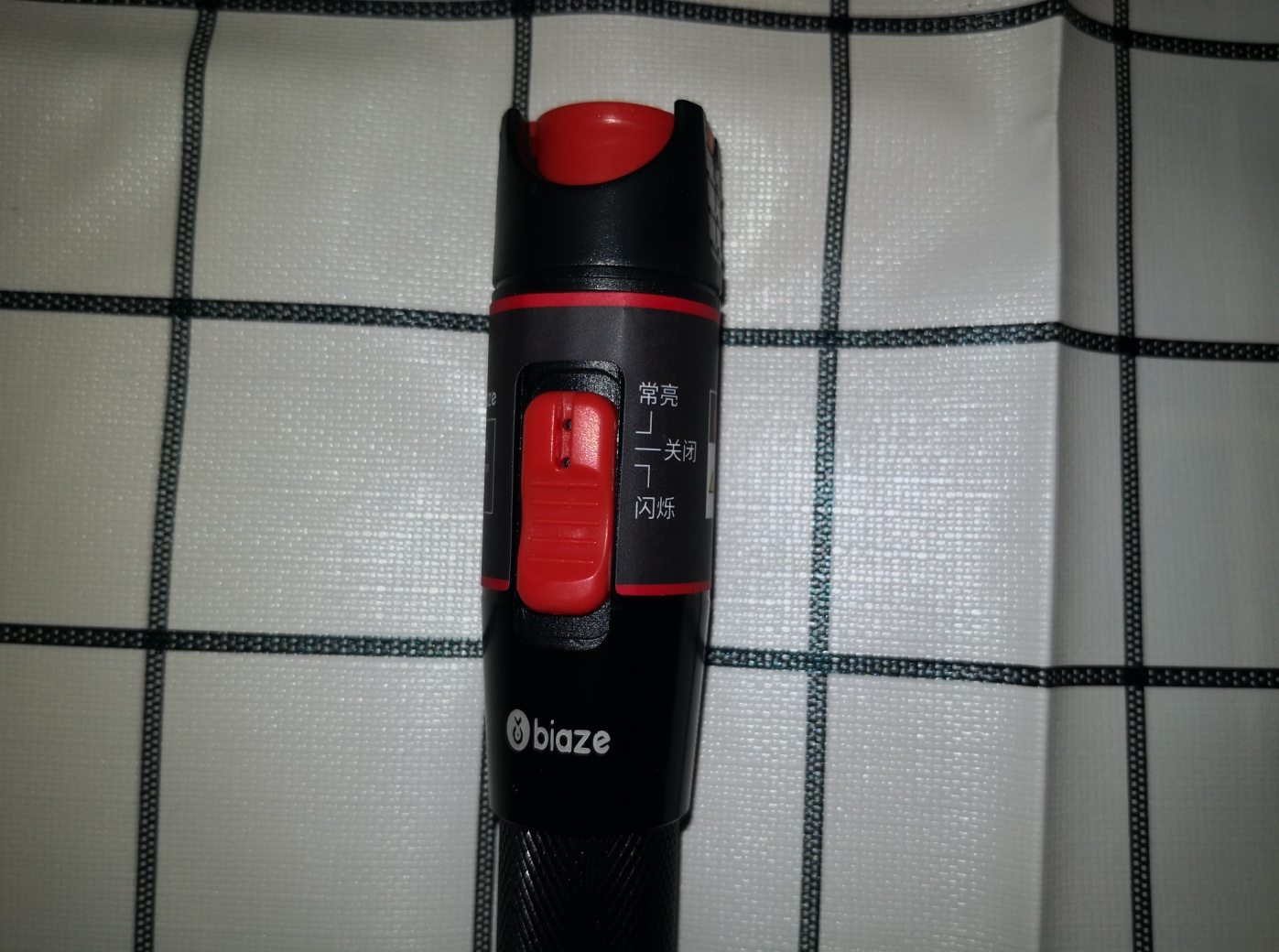 看到红点,线路通畅-毕亚兹光纤探测器评测