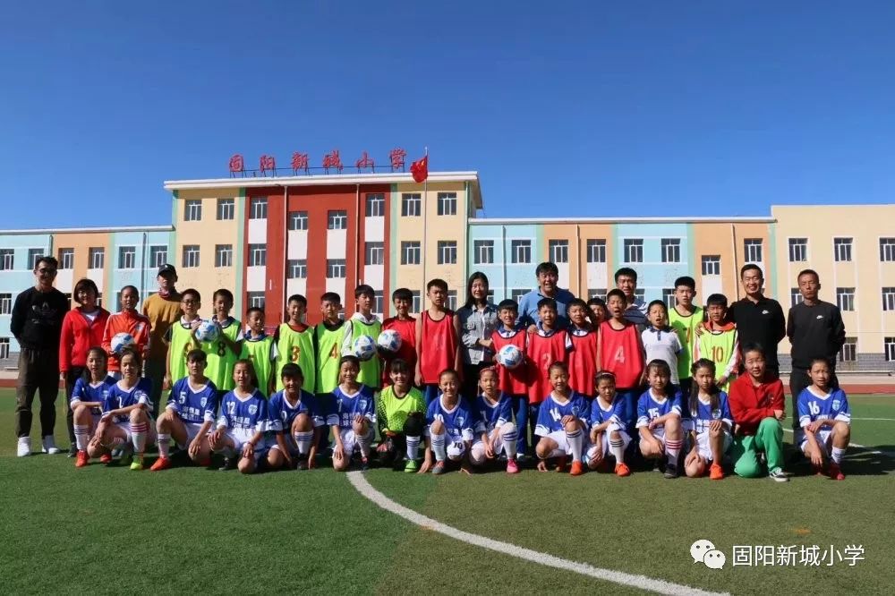 迟尚斌哪一年入选的国家足球队,迟尚斌教练团队