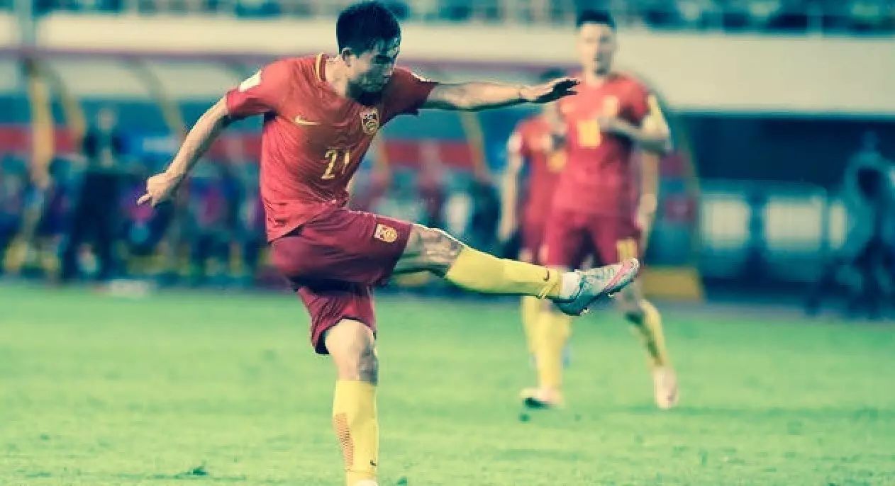 从中甲到中超再到国家队,从中甲起步到亚冠八强