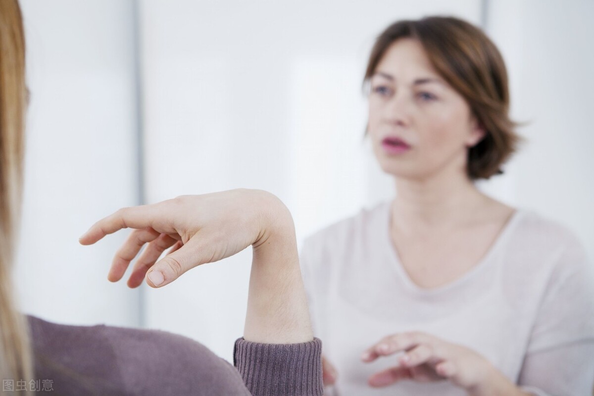 如何治疗中度抑郁躯体化,抑郁症患者自己如何走出抑郁