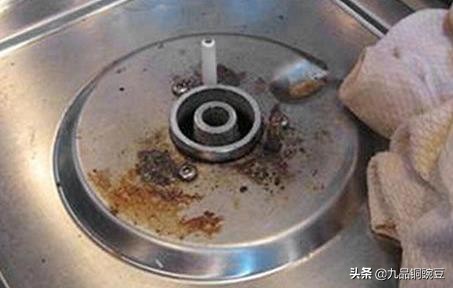 生锈!纯铜、不锈钢卫浴五金也生锈?怎么解决?