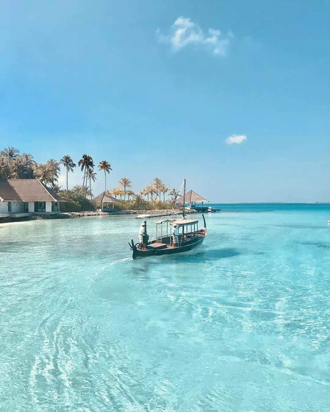 当LVMH、Fendi开始造酒店，安缦都要敬三分