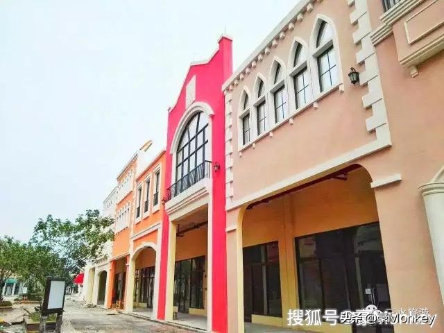 三水新昌奥特莱斯,新昌奥特莱斯是佛罗小镇吗