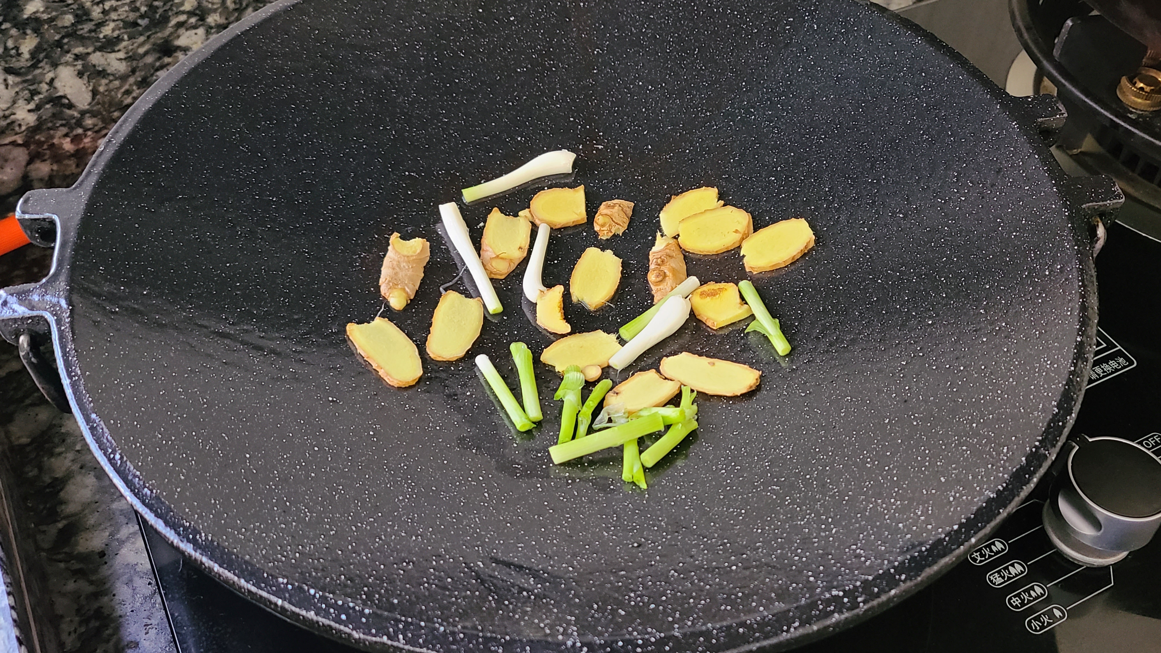 焗螃蟹的正确做法步骤,焗螃蟹的正宗做法