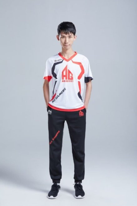 ag超玩会梦泪首次回归第三场,ag超玩会梦泪直播间最后一场比赛