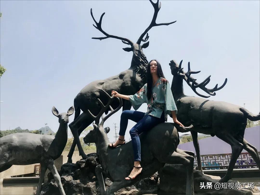 玲爷发起全网挑战1个月涨粉500万,挑战1000粉丝话题涨粉一亿