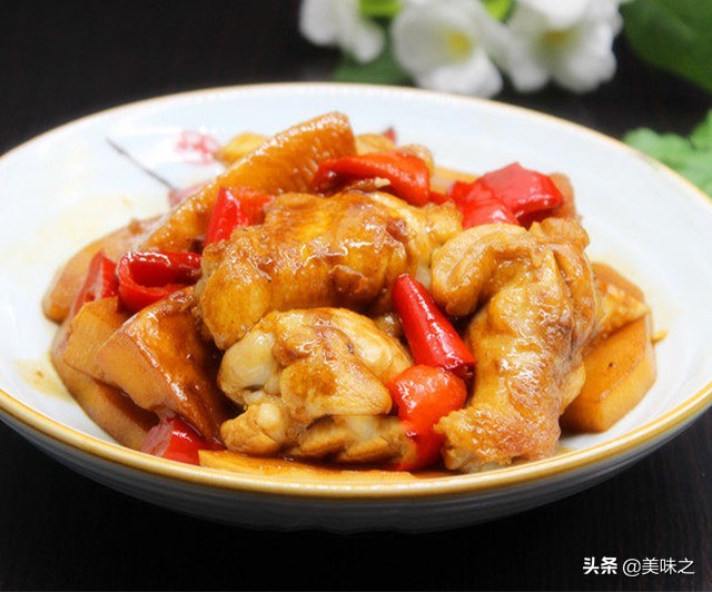 冬笋的家常做法简单清炒,冬笋最好吃的十种做法冬笋炒香菇