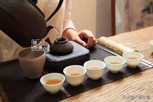 日本茶道与中国茶艺的关系,日本茶道中的茶器