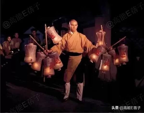 64岁“金轮法王”刘家辉与欧阳震华相聚，中风后因钱财与妻儿决裂