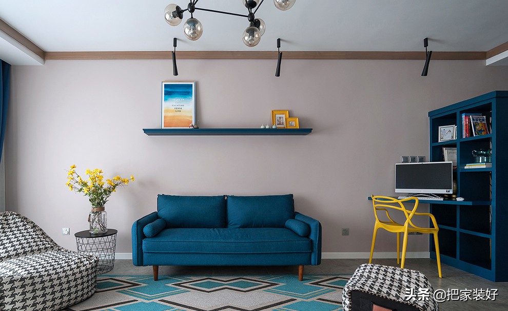 选择一张舒适的沙发很重要,享受生活从这一刻开始