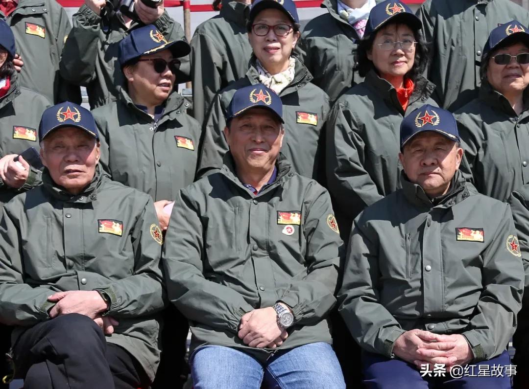 深切缅怀抗战烈士及英雄们,深切缅怀袁隆平同志