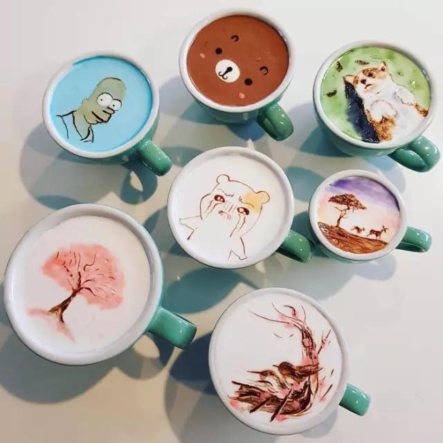他把梵高的名画装进一杯咖啡，竟然撩到10万迷妹