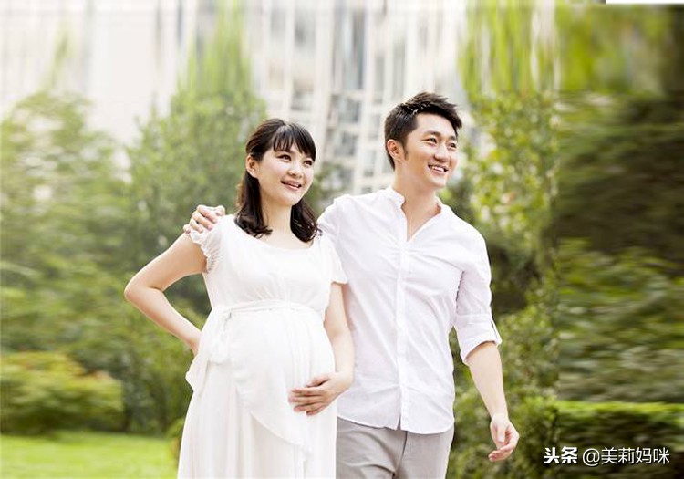 宝宝过了预产期还不出来怎么催产,预产期8月兔宝宝很懒