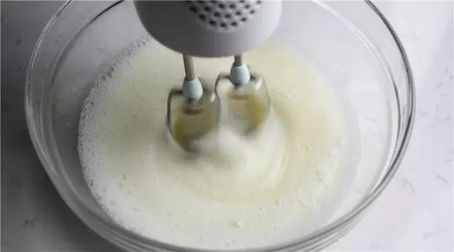 烘焙蛋清打发需要多长时间,烘焙新手入门蛋白的打发