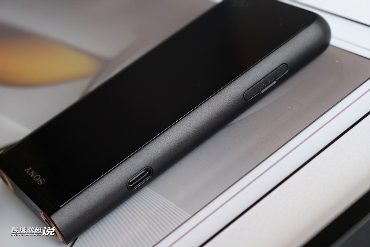 致敬经典索尼笔记本电脑,索尼nw-zx505怎么样