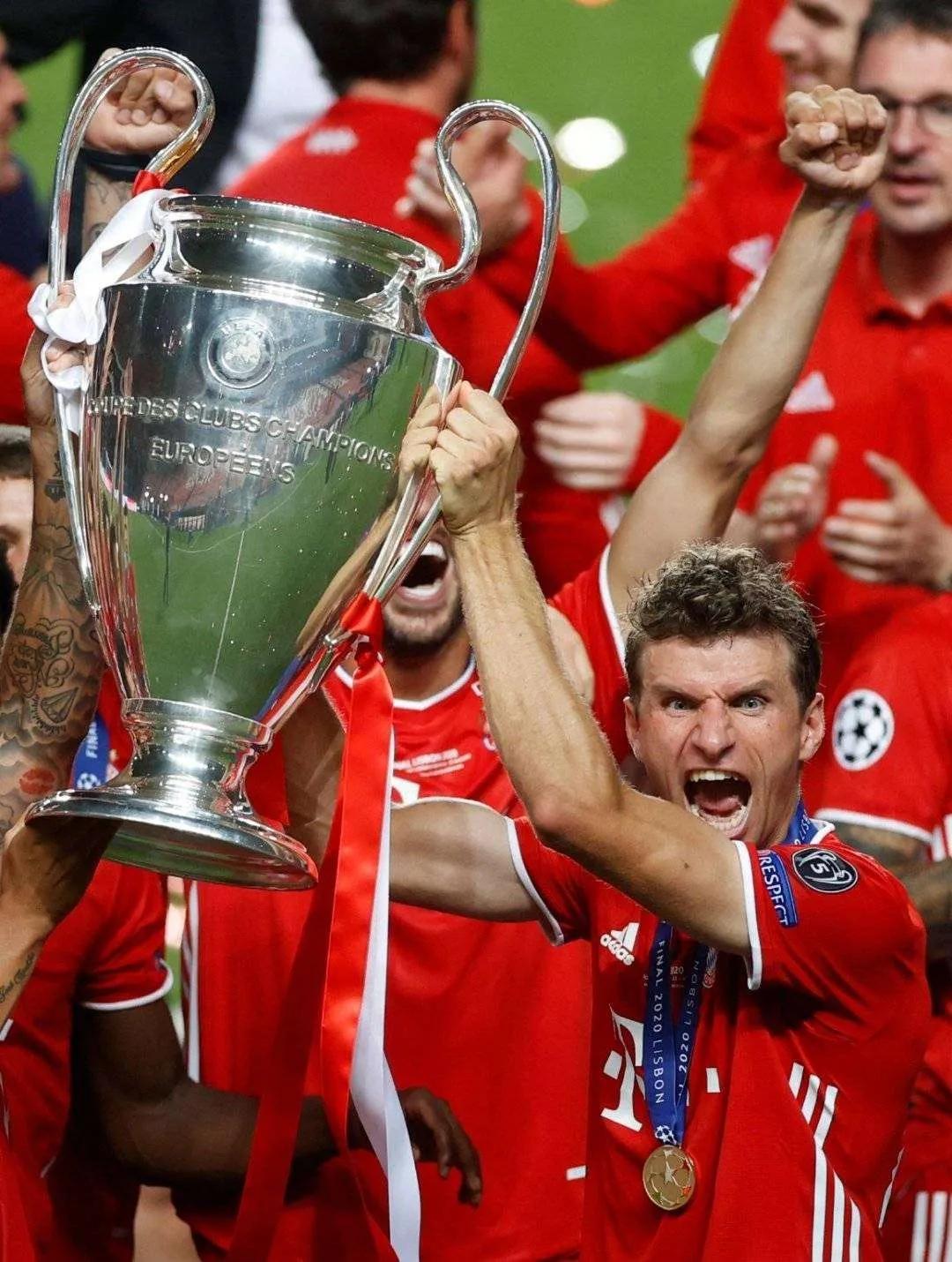 拜仁慕尼黑足球俱乐部欧冠战绩,欧洲足坛最佳阵容