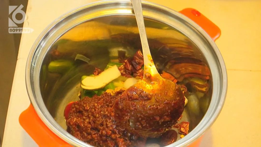 食堂4元成本的小火锅,别人家的食堂十元钱能吃小火锅