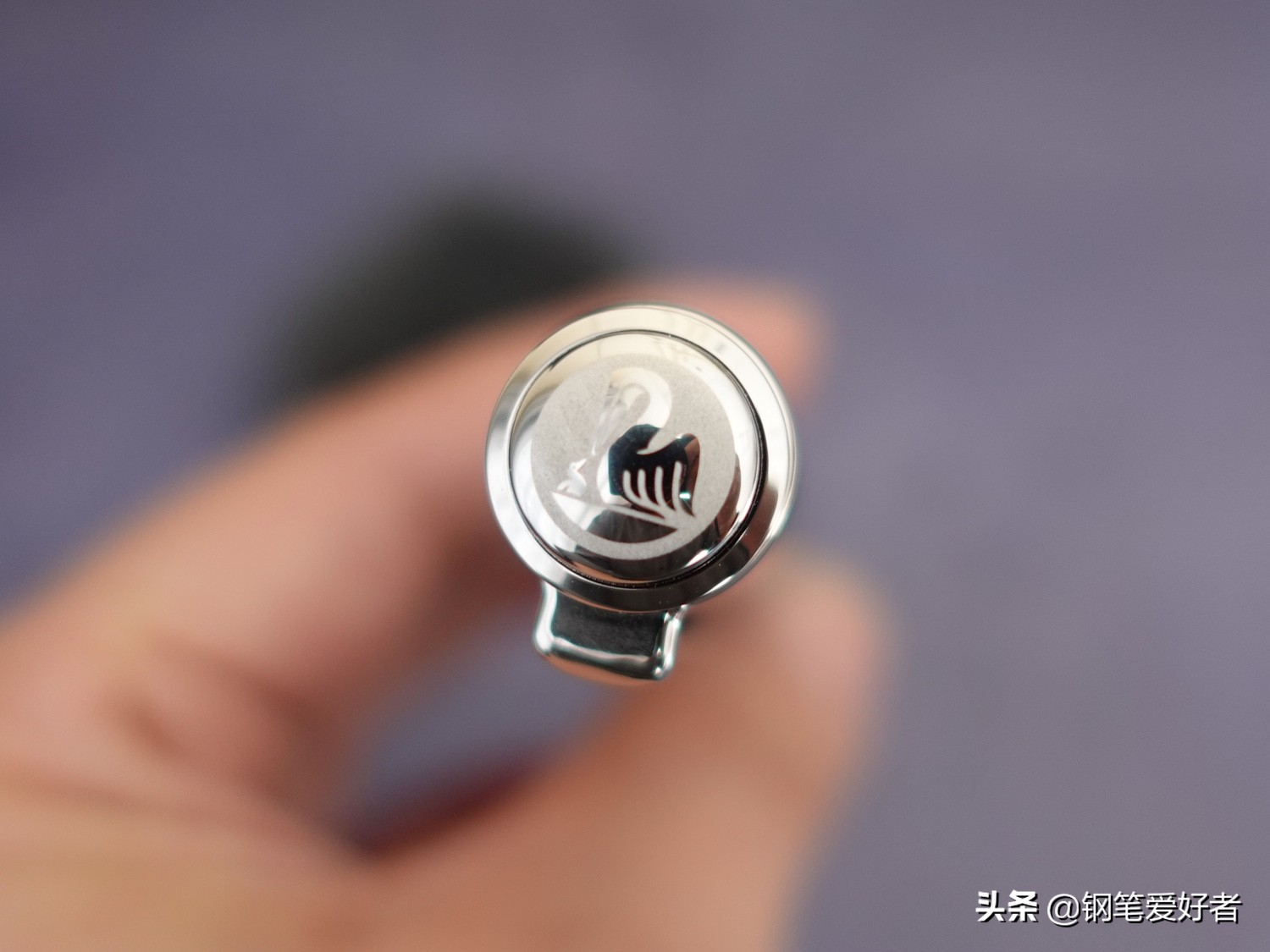 百利金m805和m800哪个好,百利金钢笔ef尖和f尖的区别