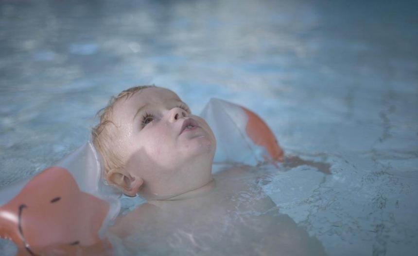 婴儿可不是任人摆布的玩偶，可不要低估你家孩子的能力哦