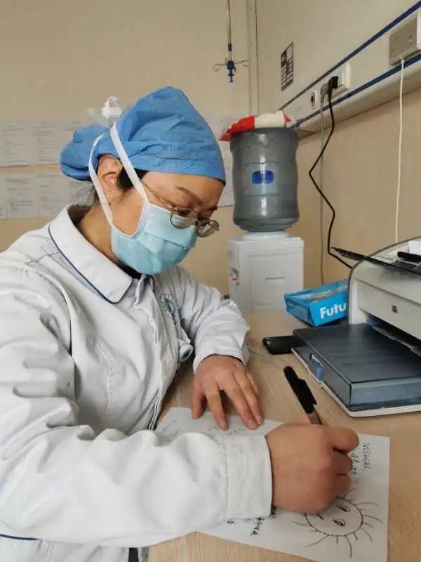 最美女人花|一起点赞，金堂抗疫玫瑰逆风绽放让人泪目