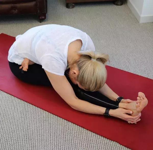 肠道内可以堆积几斤宿便,肠道狭窄宿便堆积很多