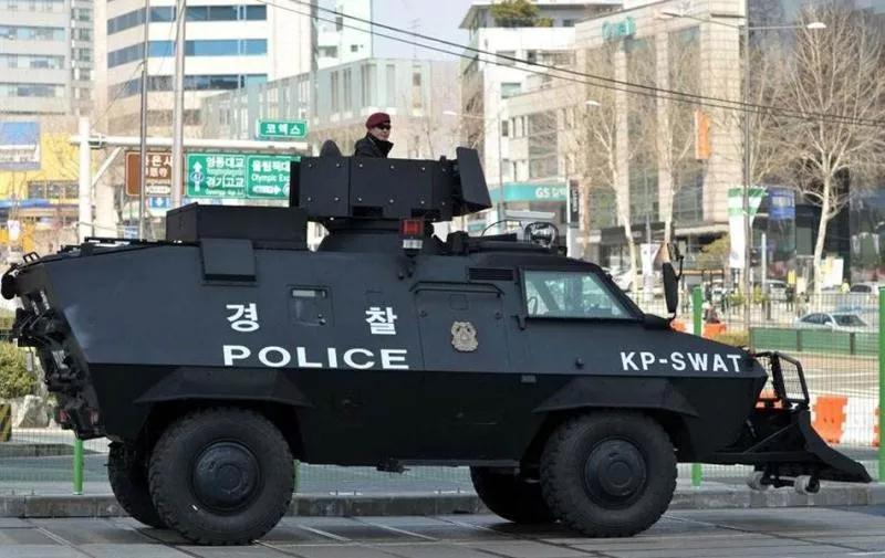 偷核弹炸航母的电影,偷美国核武器的电影