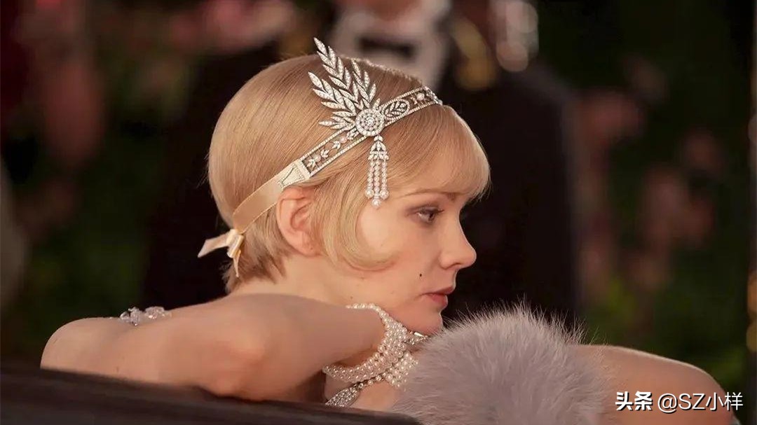 轻盈飘逸的羽毛，承载厚重的文化，演绎珠宝界永不落幕的时尚经典