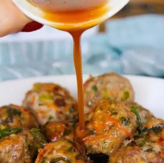 西餐有哪些好吃的酱料做法 (正宗西餐常用酱料做法表格)