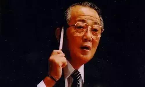 稻盛和夫：如何做一个反映*意民**的独裁者？