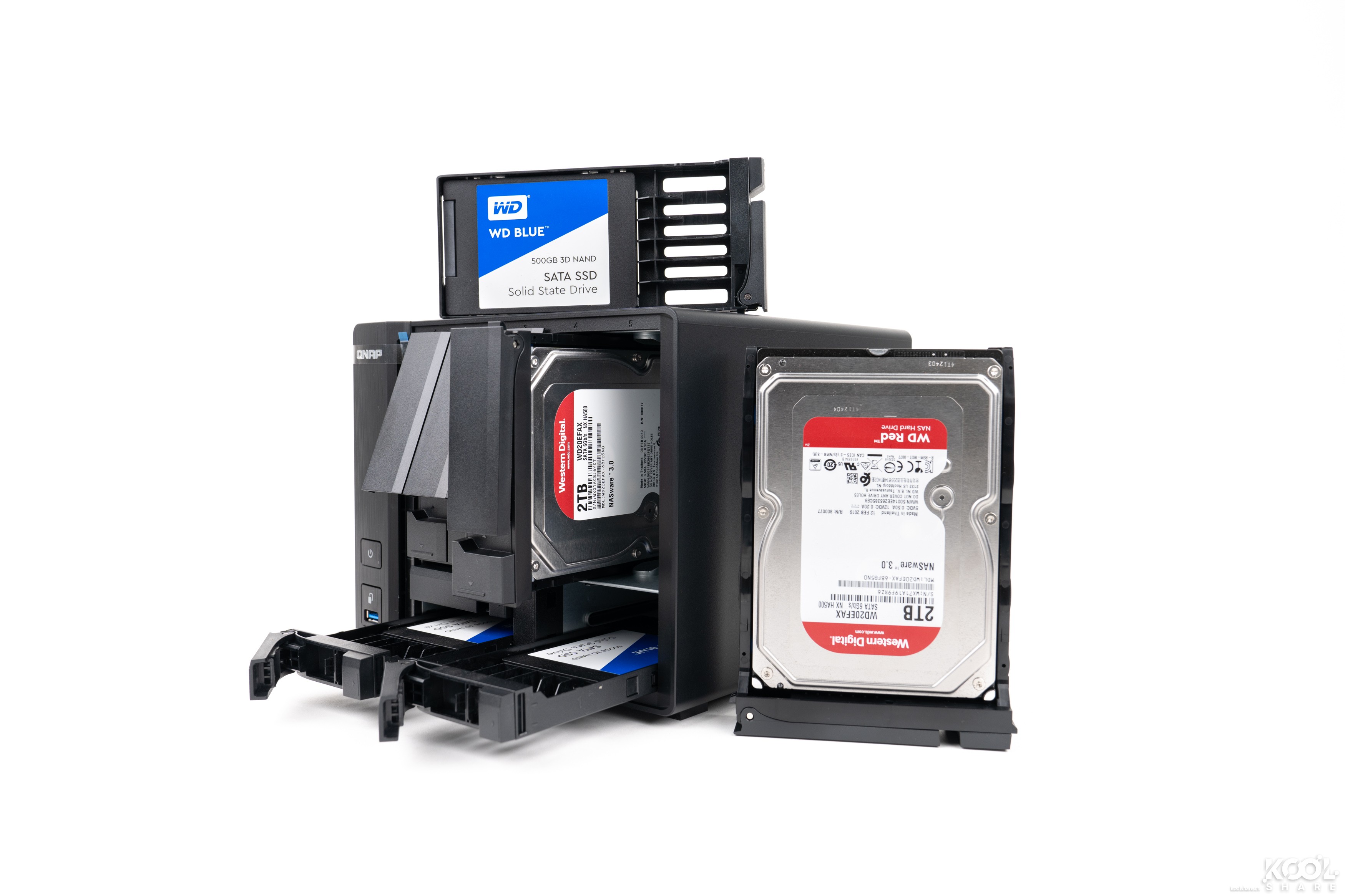 经济型9盘位NAS,QNAPTVS-951N开箱拆解评测