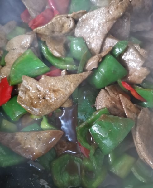 土匪猪肝香辣开胃下酒又下饭,香辣猪肝湖南特产麻辣零食的做法