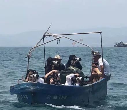 抓拍、P图、集资和出道，被逼出来的神仙技能，明星站姐太强大！