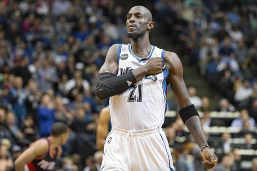 绿军三巨头球衣退役,nba退役冷知识