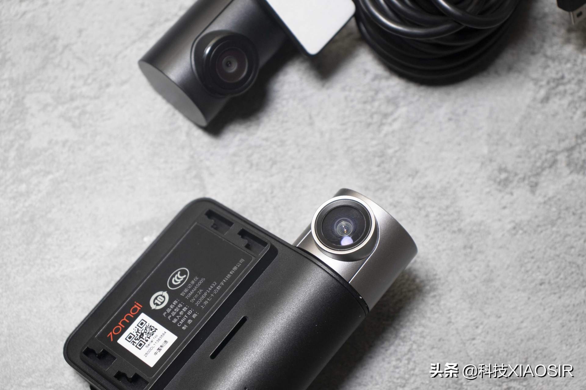 70迈a500s-1行车记录仪买多大内存卡,70迈行车记录仪a500s后摄像头安装