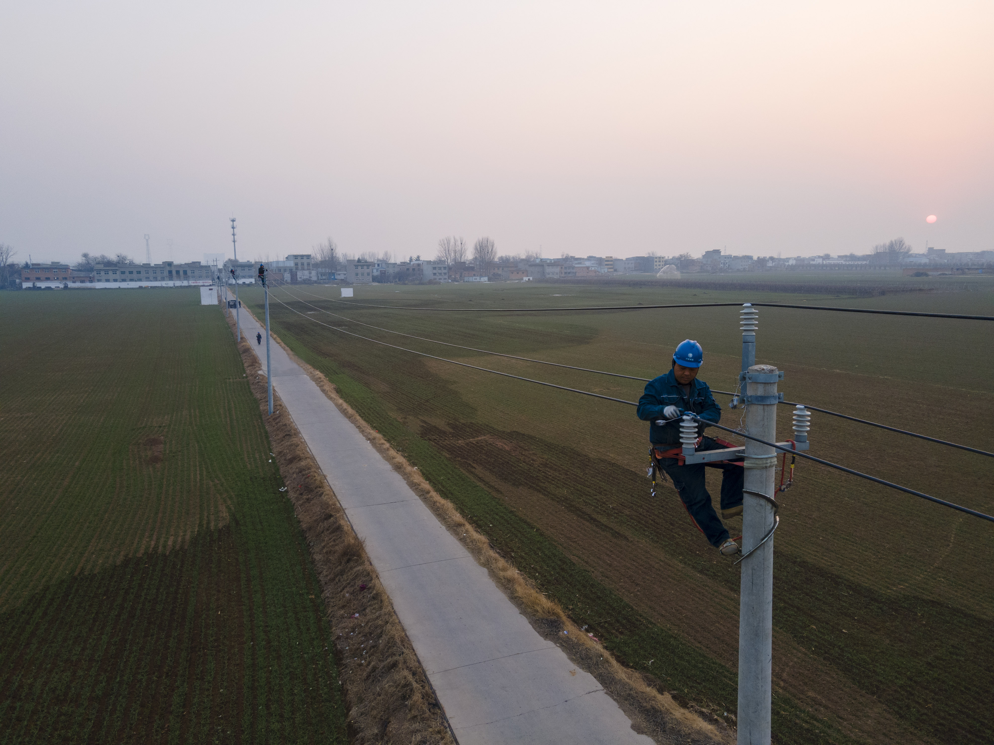 县供电公司有序用电迎峰度夏,供电公司迎峰度冬供电保障措施