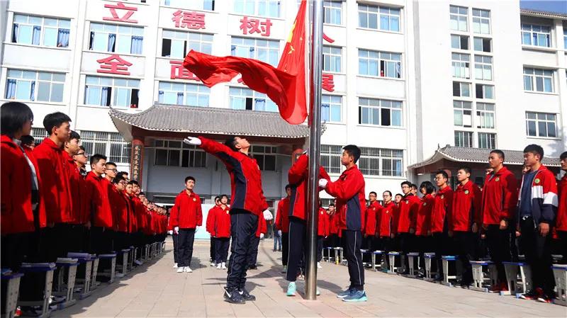 武中100天高考誓师大会,武山一中高考